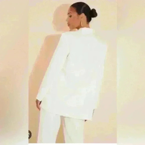 PrettyLittleThing Cream Oversized Dad Blazer Size 2 - Picture 3 of 13